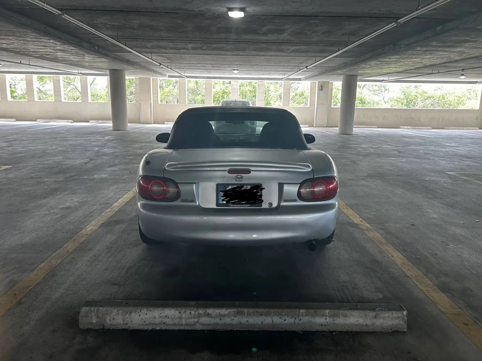 2002 Mazda NB MX-5 Miata - Image 6 of 13