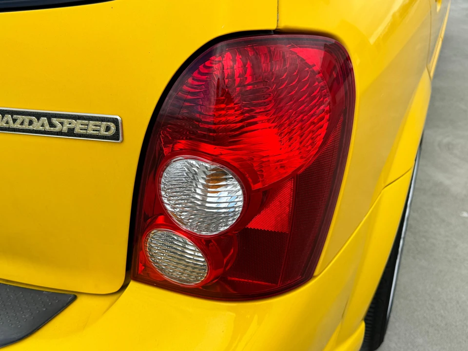 2002 Mazda Protege 9th Gen - Image 28 of 31