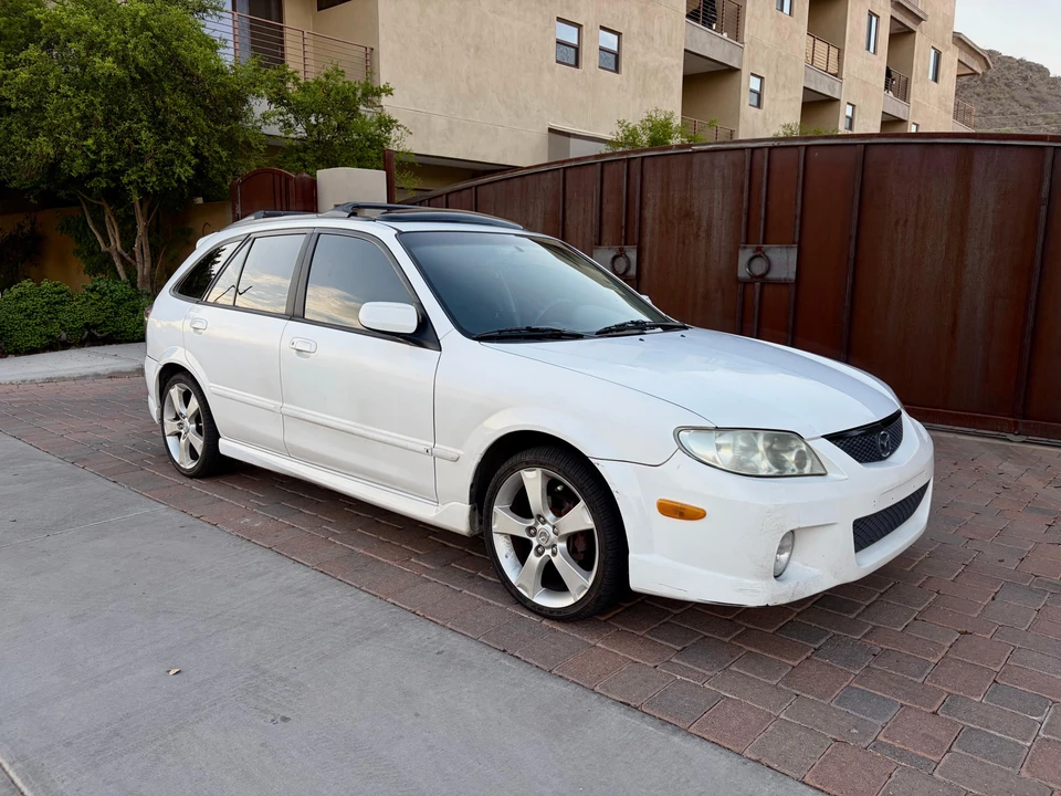 2002 Mazda Protege 9th Gen - Image 17 of 31