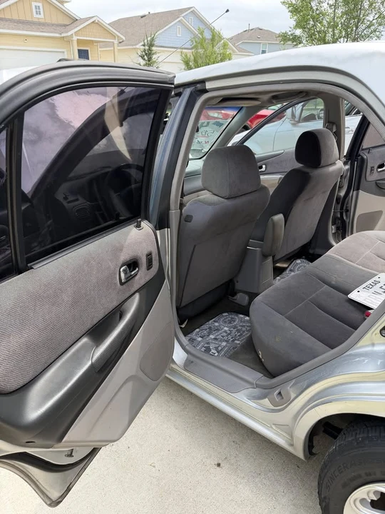 2002 Mazda Protege 9th Gen - Image 6 of 12