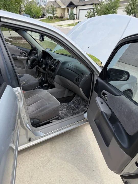 2002 Mazda Protege 9th Gen - Image 8 of 12