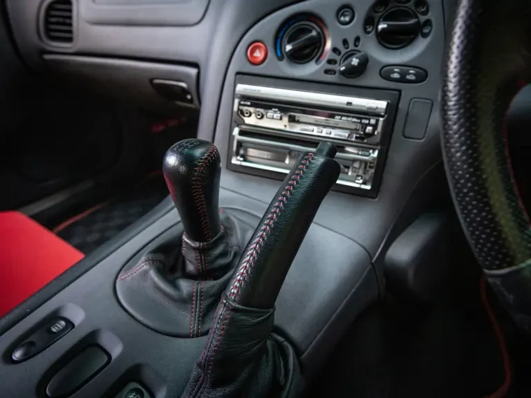 2002 Mazda RX-7 FD - Image 10 of 31