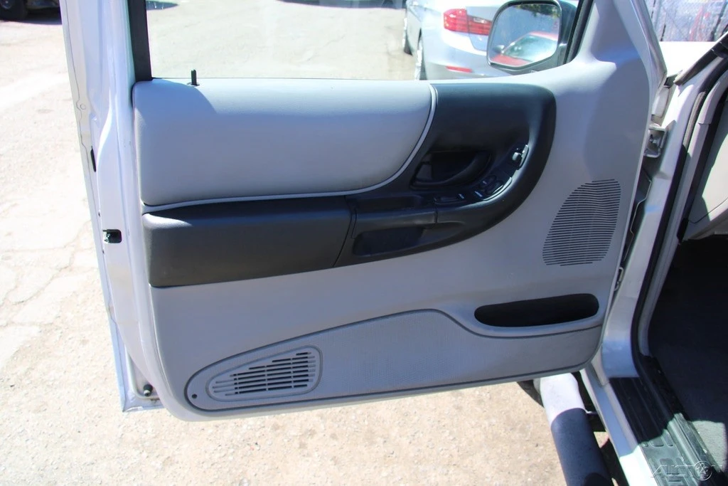 2002 Mazda B Series 5th Gen - Image 13 of 21
