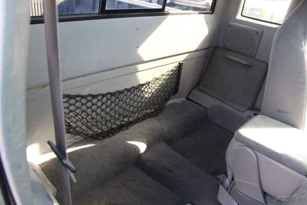 2002 Mazda B Series 5th Gen - Image 19 of 21