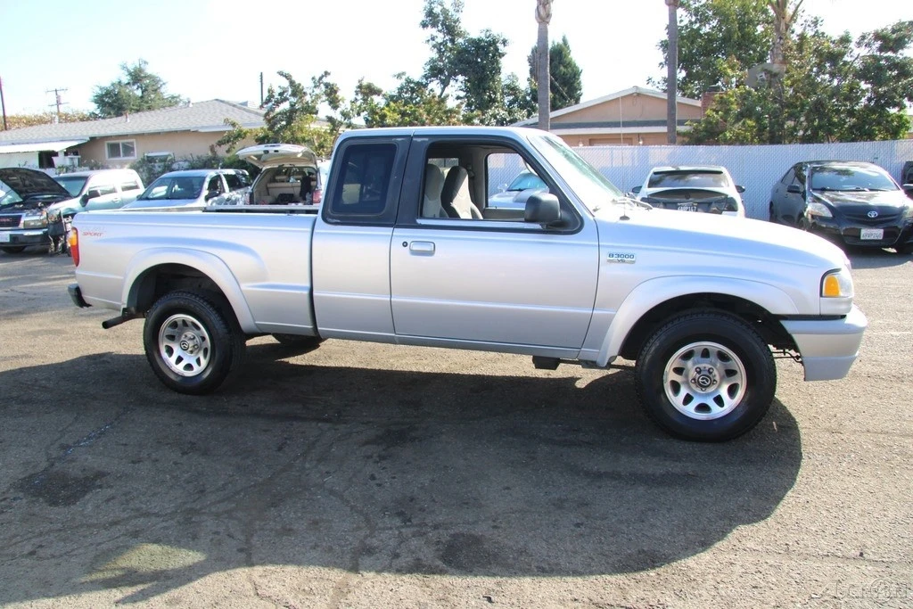 2002 Mazda B Series 5th Gen - Image 8 of 21