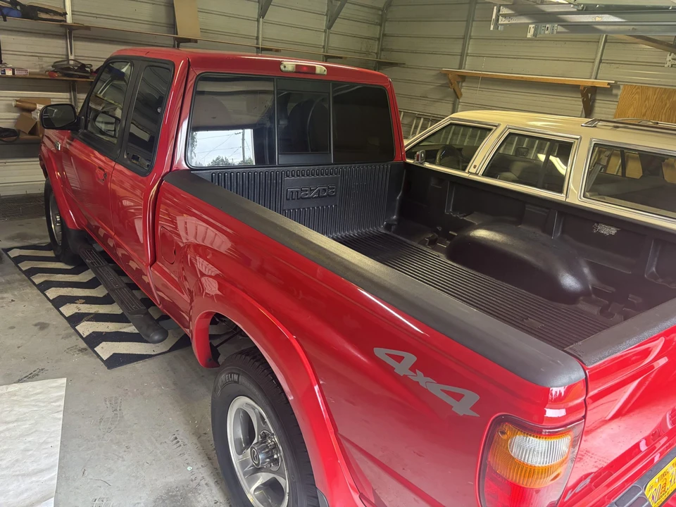 2002 Mazda B Series 5th Gen - Image 11 of 31