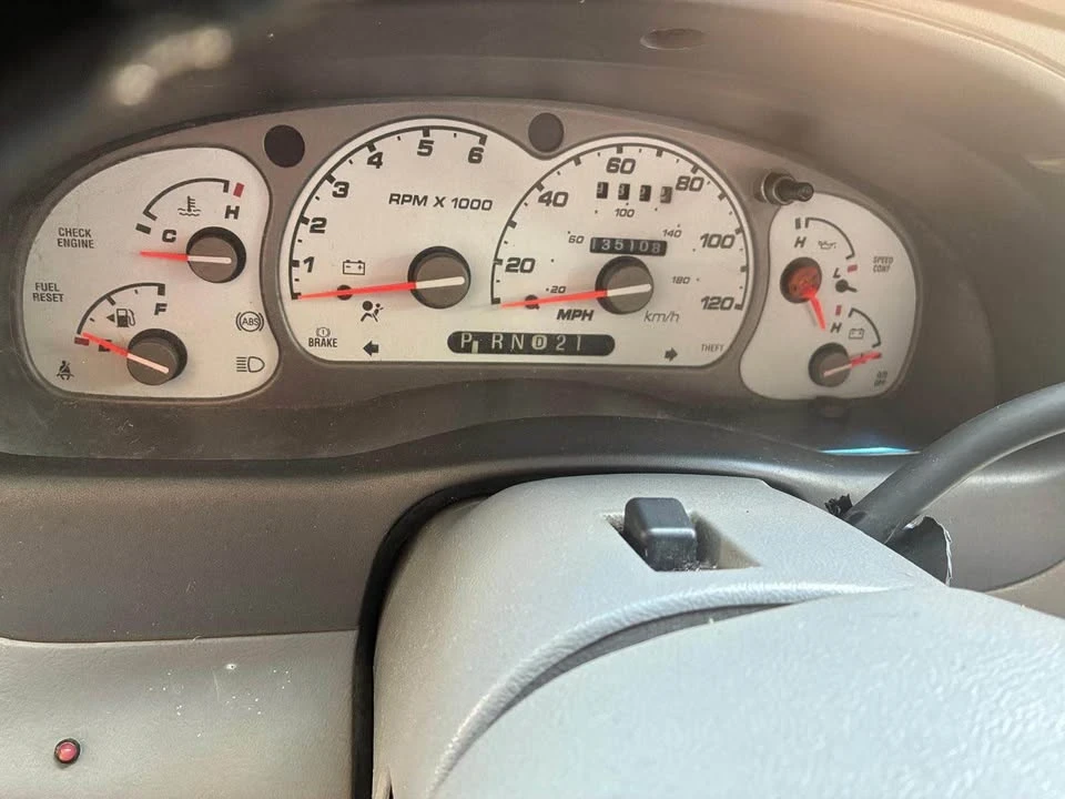 2002 Mazda B Series 5th Gen - Image 2 of 2