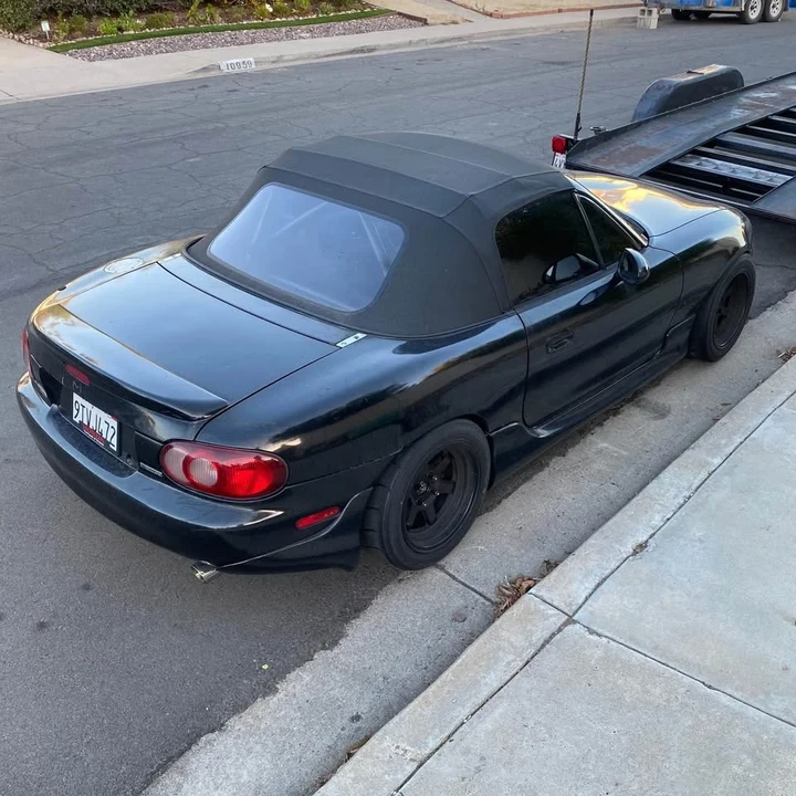 2002 Mazda NB MX-5 Miata - Image 3 of 10