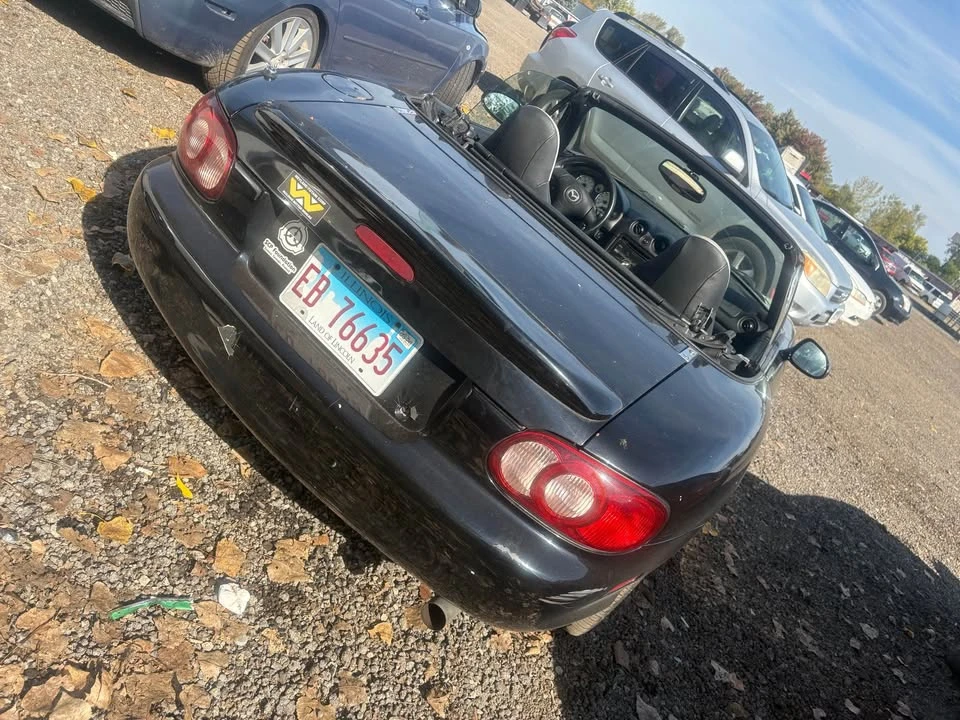2002 Mazda NB MX-5 Miata - Image 2 of 7