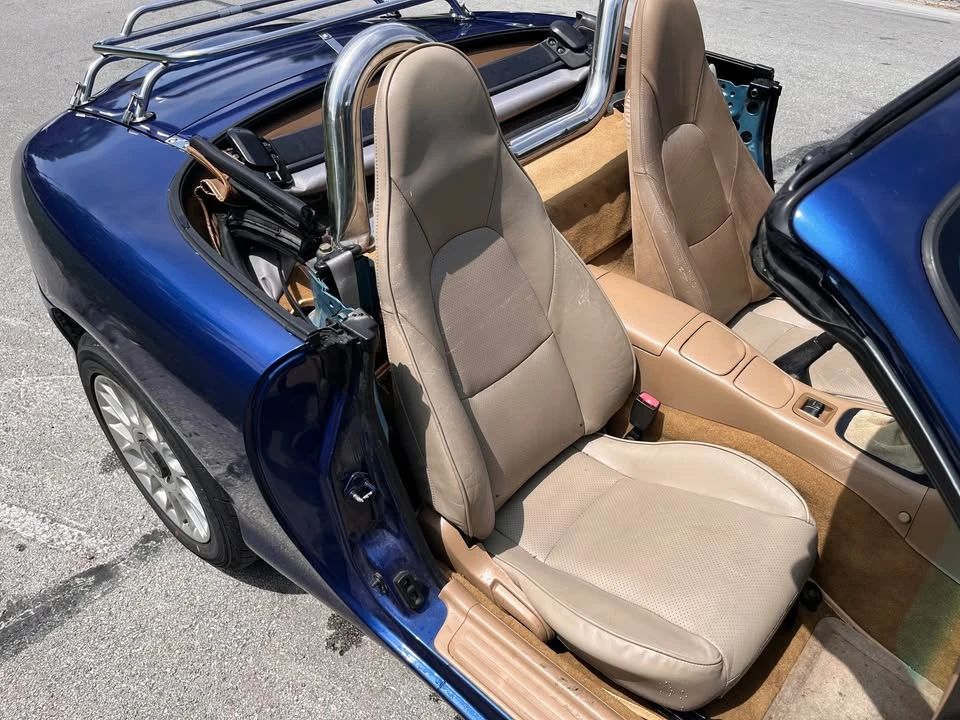 2002 Mazda NB MX-5 Miata - Image 9 of 15