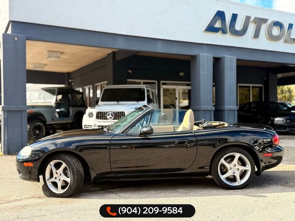 2002 Mazda NB MX-5 Miata - Image 5 of 20