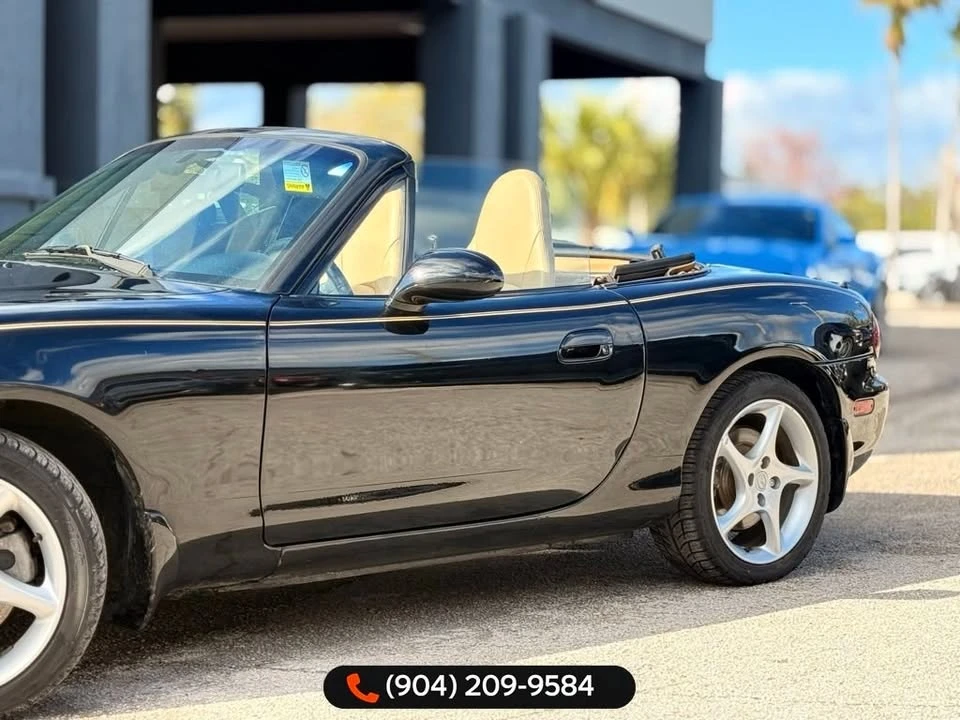 2002 Mazda NB MX-5 Miata - Image 4 of 20