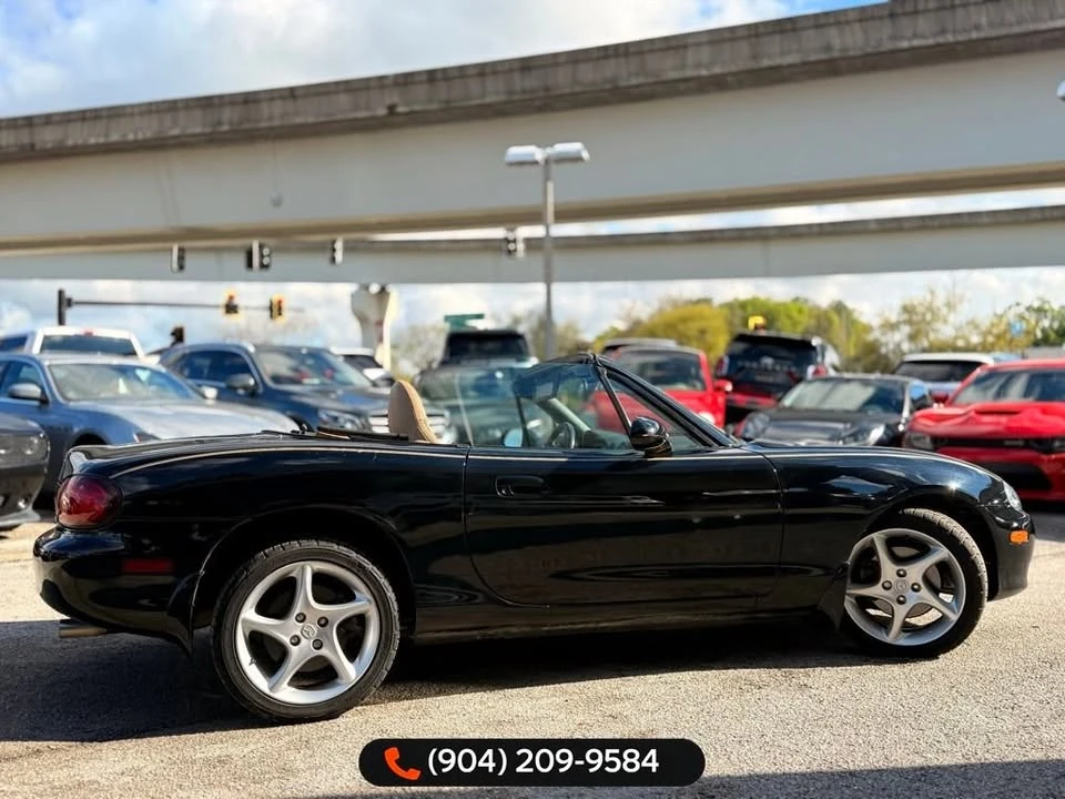 2002 Mazda NB MX-5 Miata - Image 10 of 20