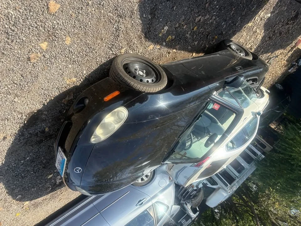 2002 Mazda NB MX-5 Miata - Image 4 of 9