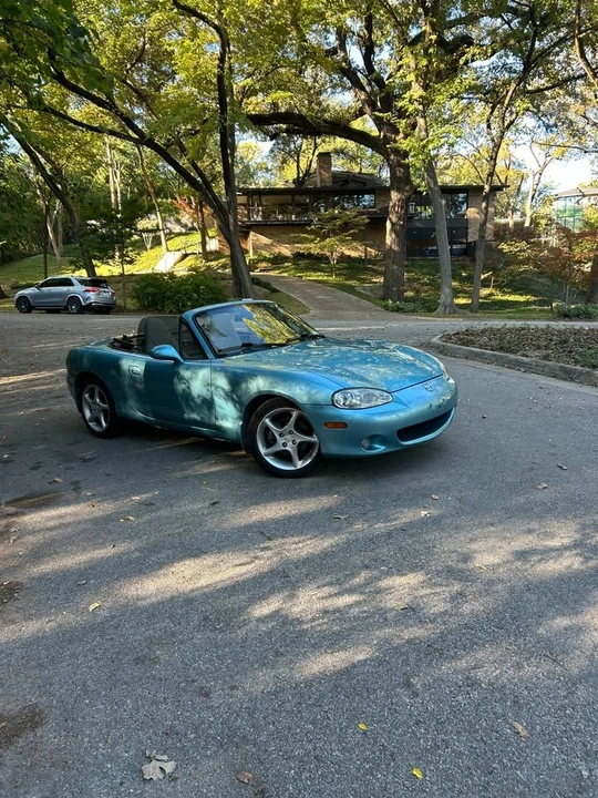 2002 Mazda NB MX-5 Miata - Image 7 of 19