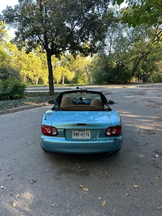 2002 Mazda NB MX-5 Miata - Image 4 of 19