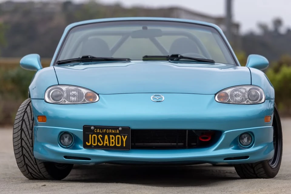 2002 Mazda NB MX-5 Miata - Image 4 of 19