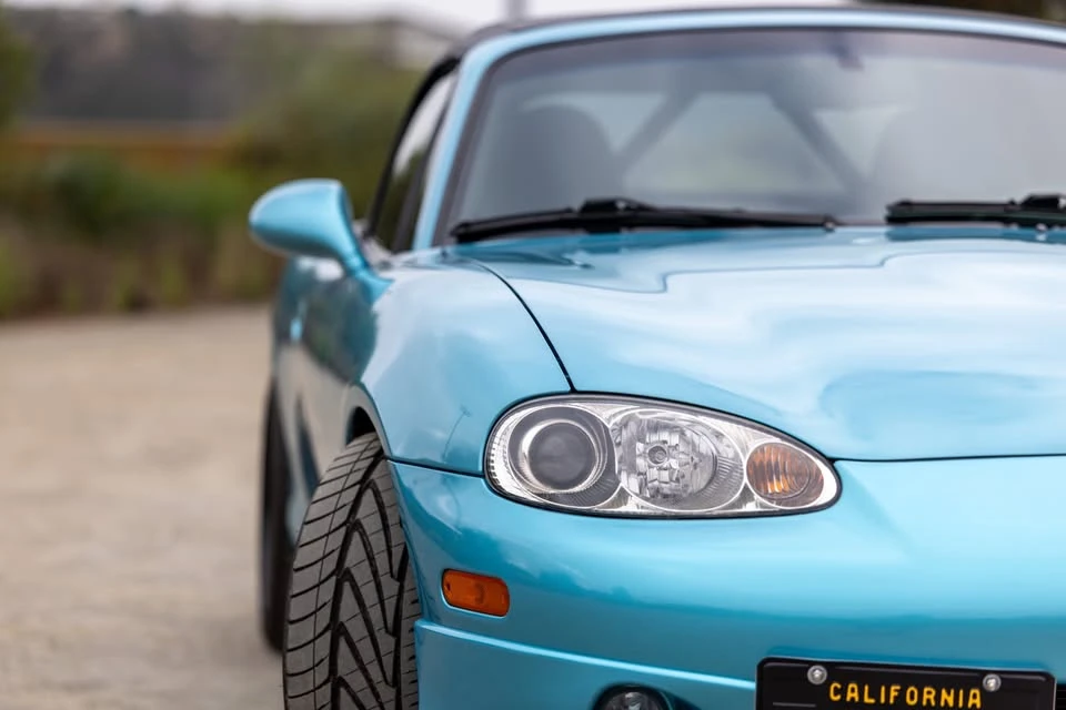 2002 Mazda NB MX-5 Miata - Image 9 of 19