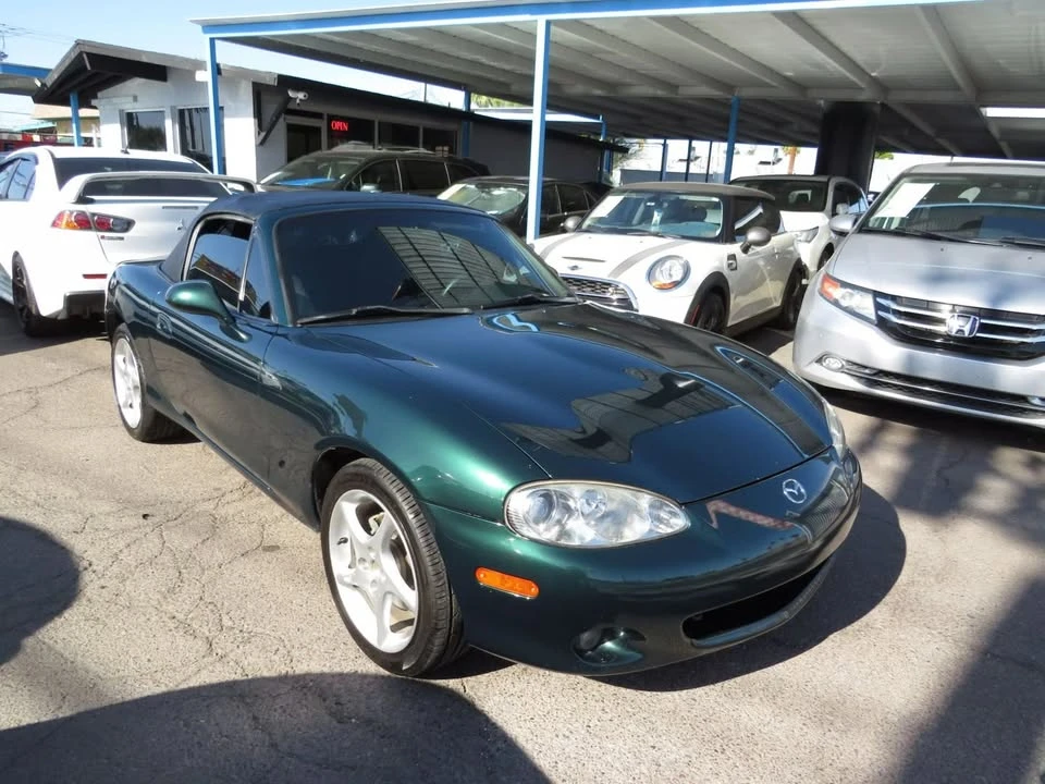 2002 Mazda NB MX-5 Miata - Image 11 of 15