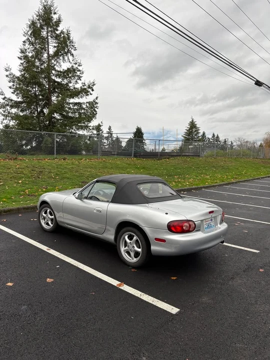 2002 Mazda NB MX-5 Miata - Image 3 of 15