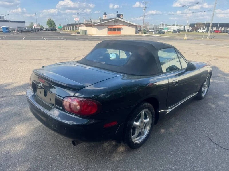 2002 Mazda NB MX-5 Miata - Image 3 of 15
