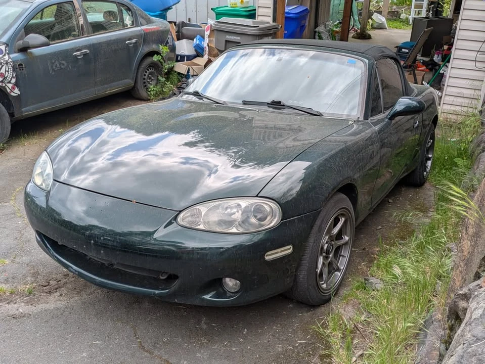 2002 Mazda NB MX-5 Miata - Image 2 of 10