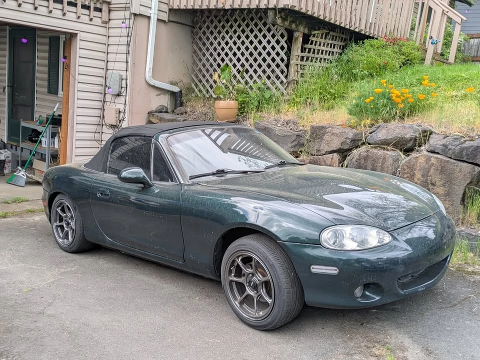 2002 Mazda NB MX-5 Miata - Image 3 of 10