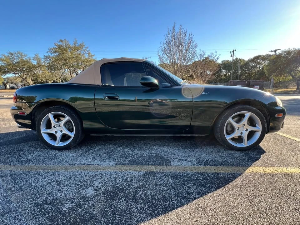 2002 Mazda NB MX-5 Miata - Image 6 of 19