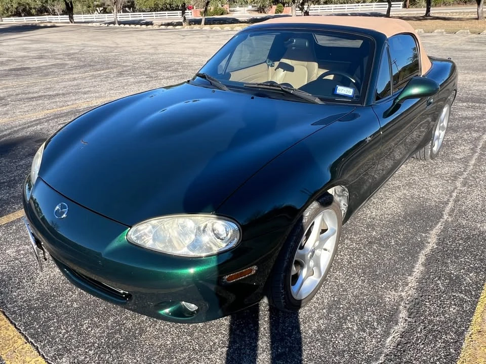 2002 Mazda NB MX-5 Miata - Image 10 of 19