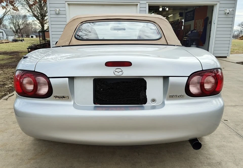 2002 Mazda NB MX-5 Miata - Image 6 of 14