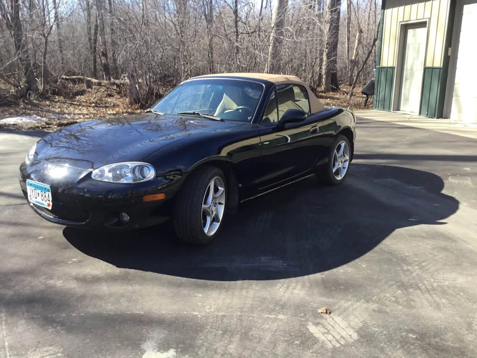 2002 Mazda NB MX-5 Miata - Image 2 of 4