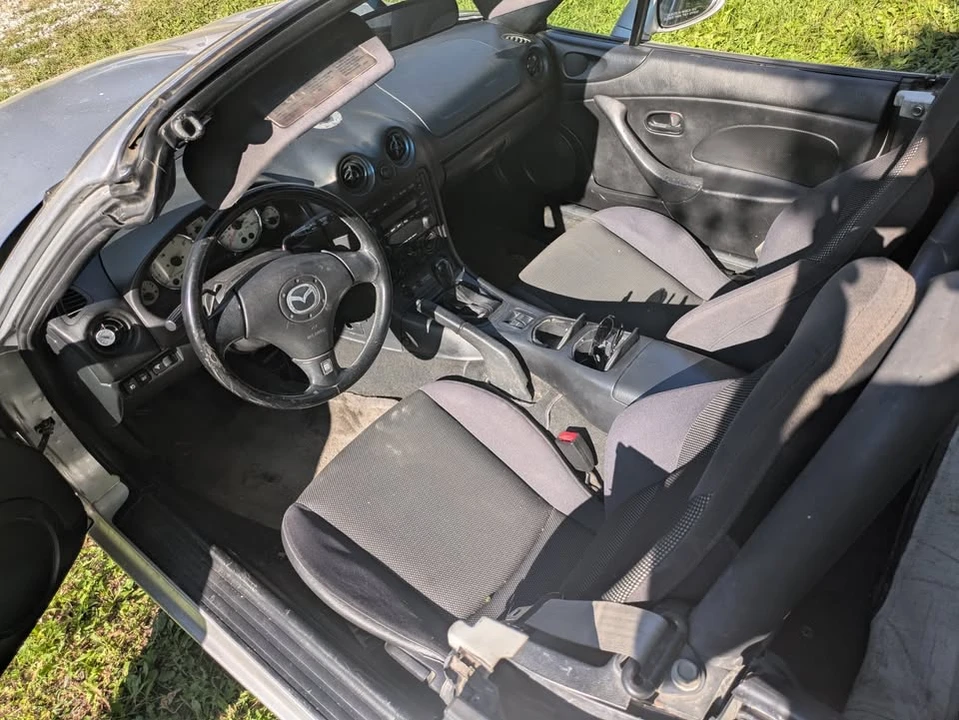 2002 Mazda NB MX-5 Miata - Image 17 of 17