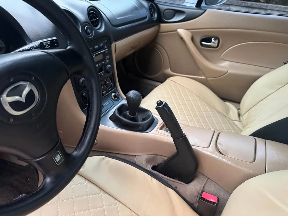 2002 Mazda NB MX-5 Miata - Image 5 of 7