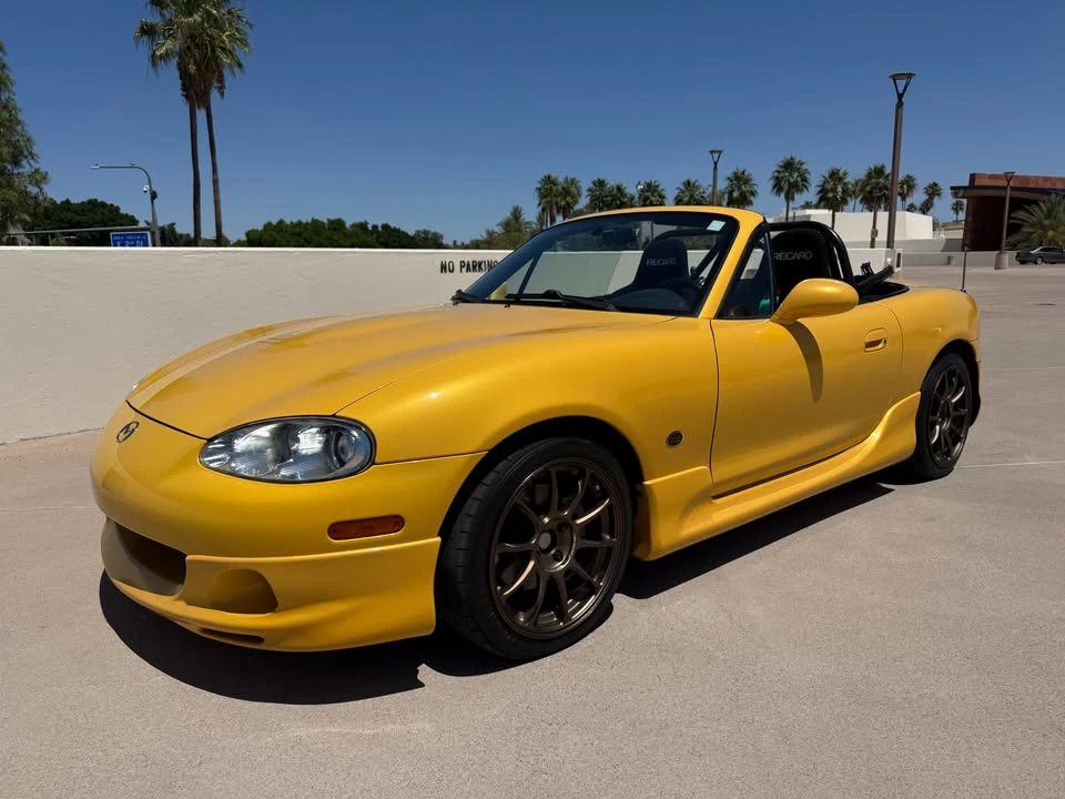 2002 Mazda NB MX-5 Miata - Image 2 of 20