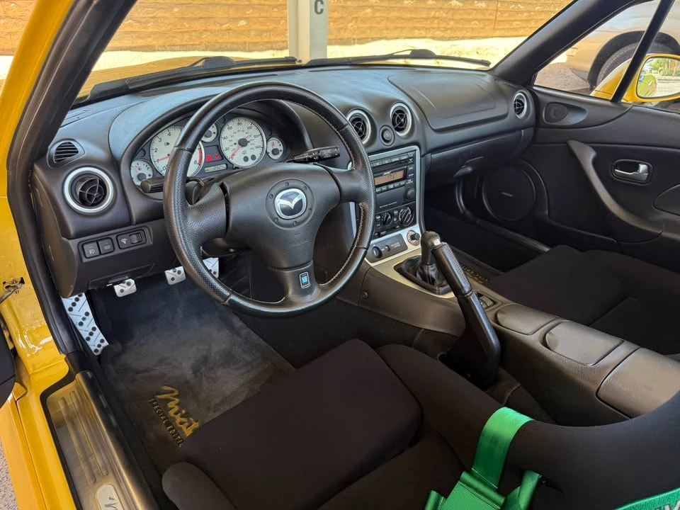 2002 Mazda NB MX-5 Miata - Image 9 of 20