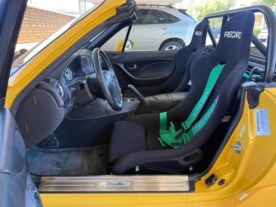 2002 Mazda NB MX-5 Miata - Image 11 of 20