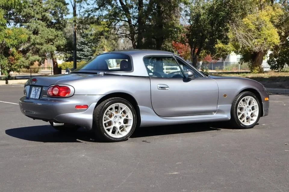 2002 Mazda NB MX-5 Miata - Image 2 of 11
