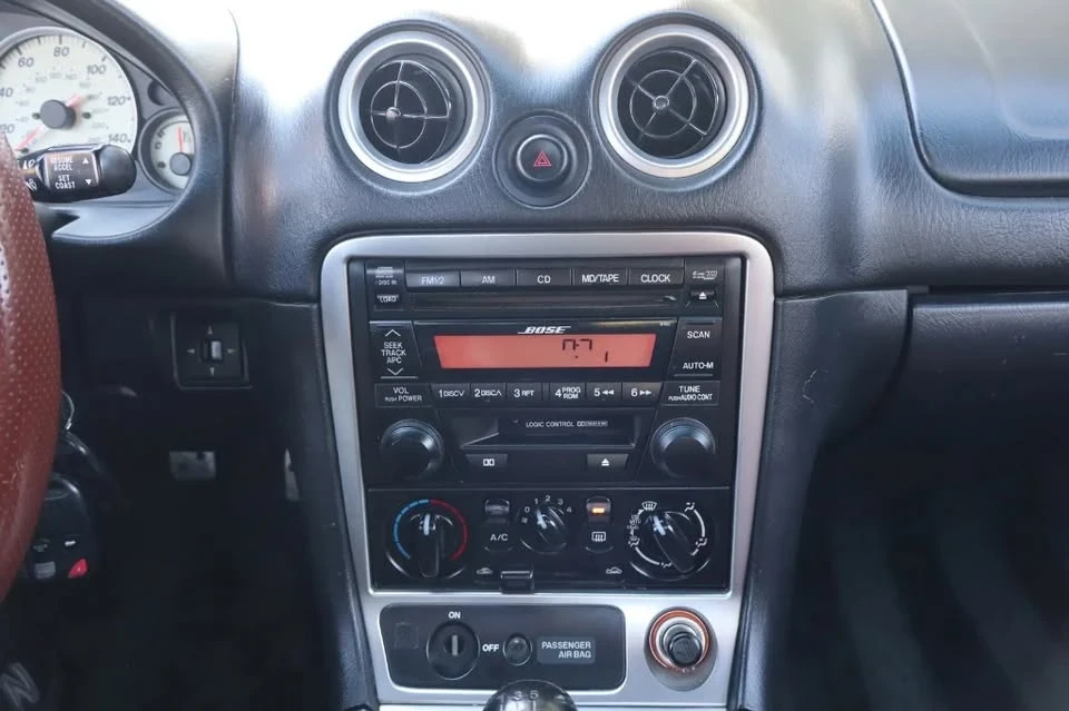 2002 Mazda NB MX-5 Miata - Image 10 of 11