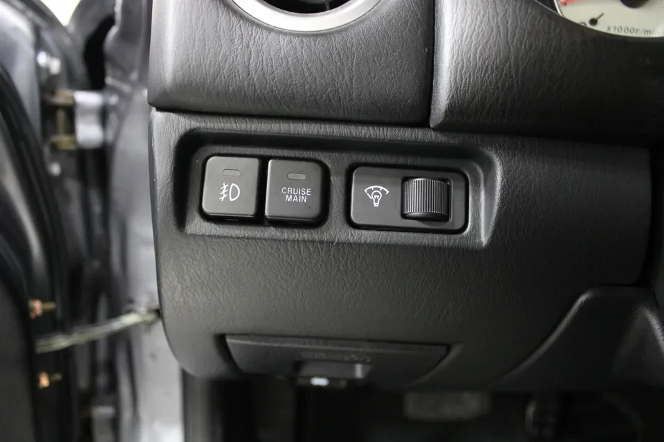 2002 Mazda NB MX-5 Miata - Image 7 of 20