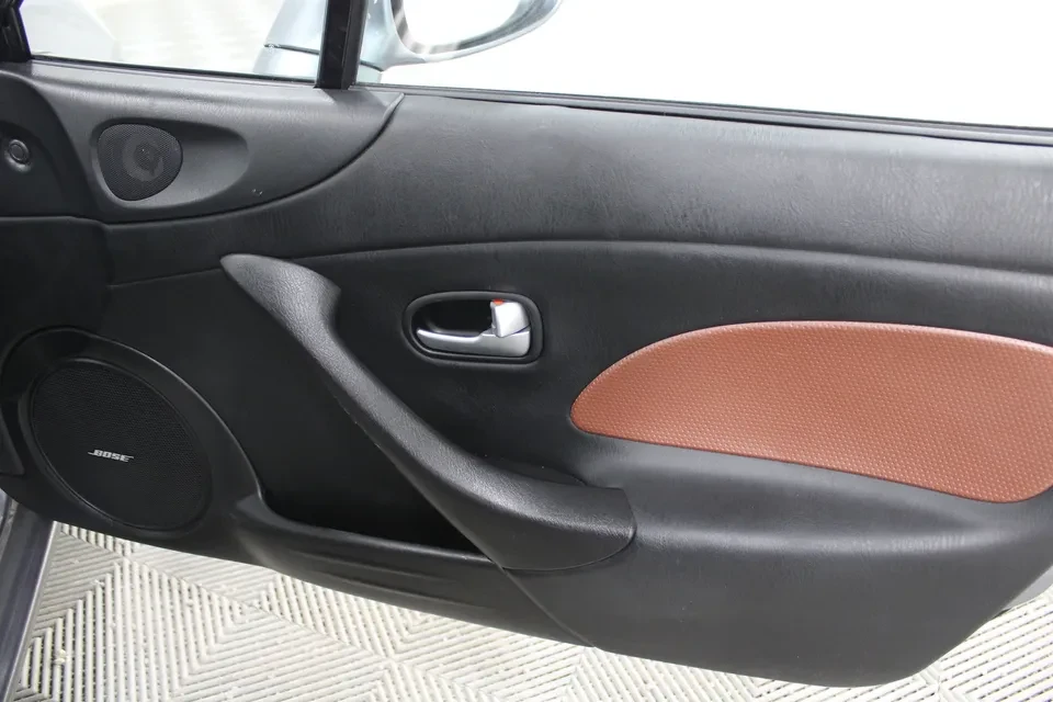 2002 Mazda NB MX-5 Miata - Image 17 of 20