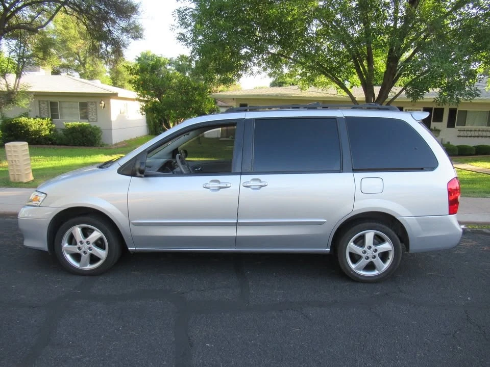 2002 Mazda MPV 2nd Gen - Image 3 of 17