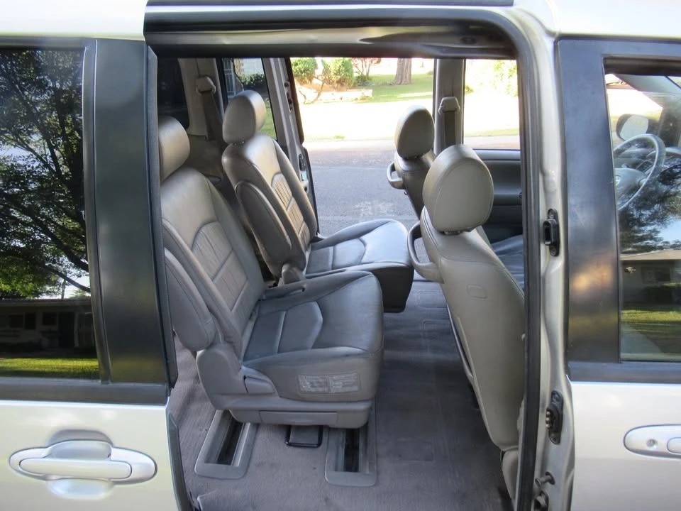 2002 Mazda MPV 2nd Gen - Image 9 of 17