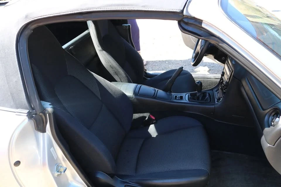 2002 Mazda NB MX-5 Miata - Image 19 of 19