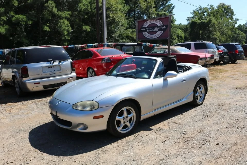 2002 Mazda NB MX-5 Miata - Image 8 of 18