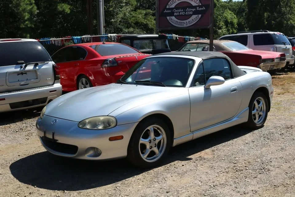 2002 Mazda NB MX-5 Miata - Image 12 of 19