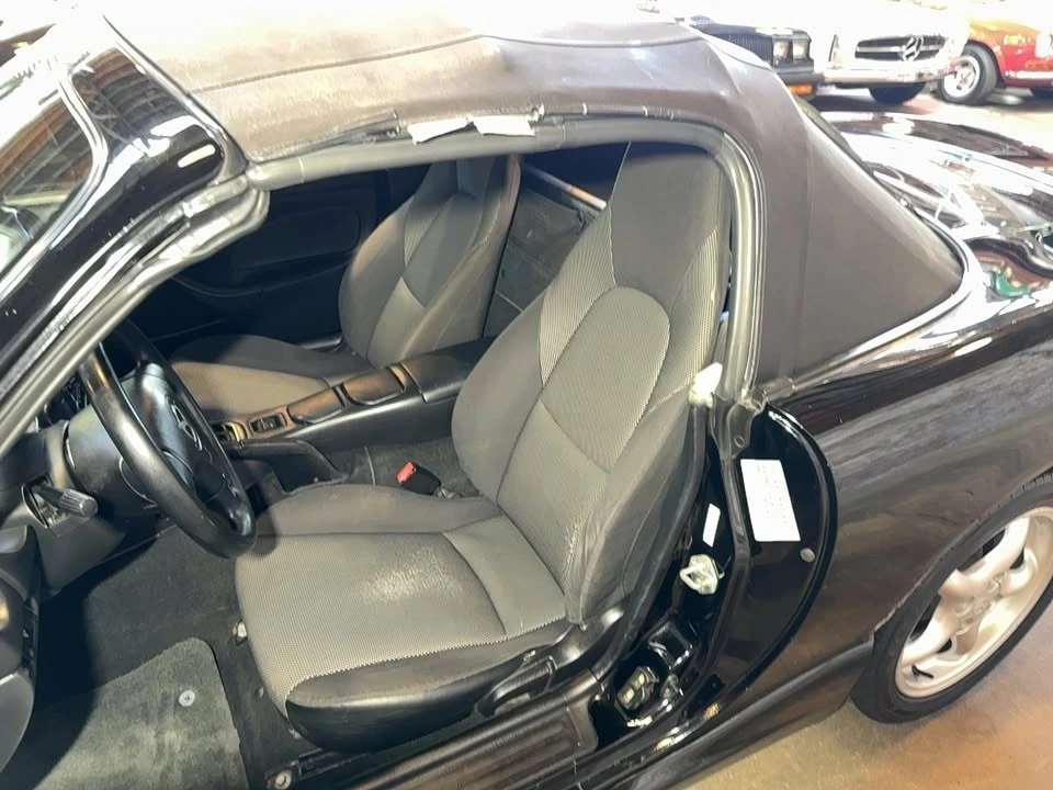 2002 Mazda NB MX-5 Miata - Image 15 of 20