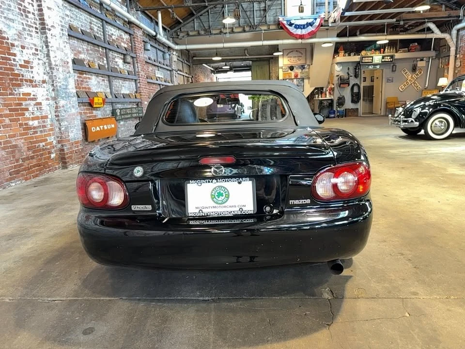 2002 Mazda NB MX-5 Miata - Image 4 of 20