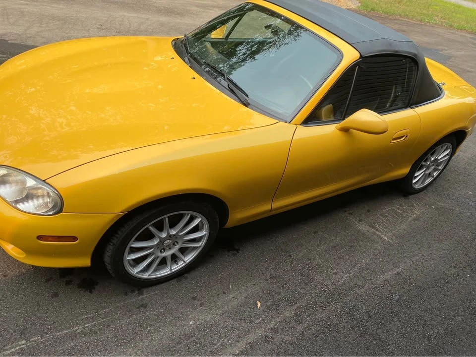 2002 Mazda NB MX-5 Miata - Image 5 of 8