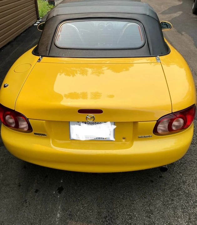 2002 Mazda NB MX-5 Miata - Image 4 of 8