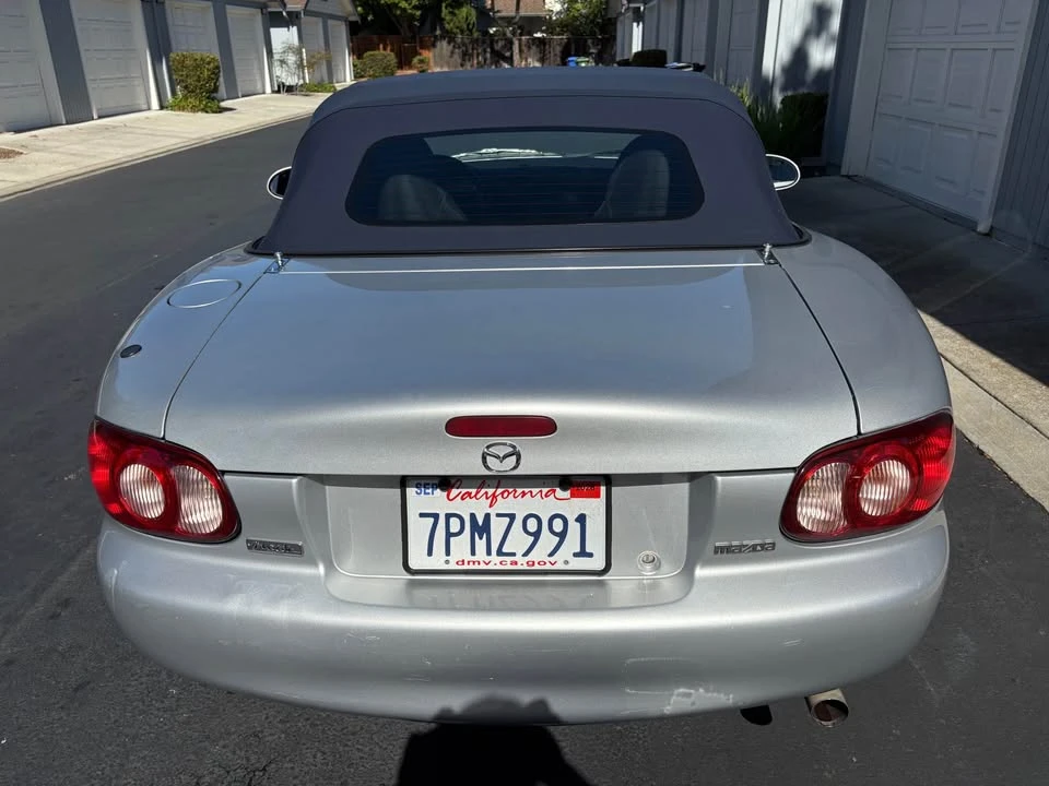 2002 Mazda NB MX-5 Miata - Image 3 of 8